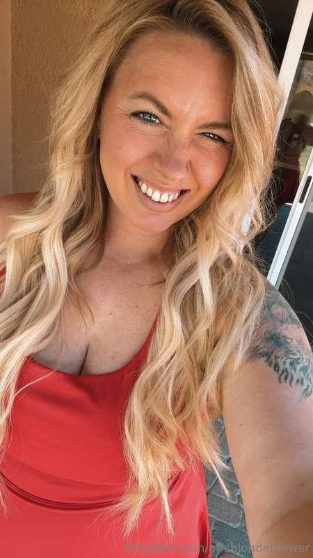Feeling fiesty today, DM me something naughty! 🤭