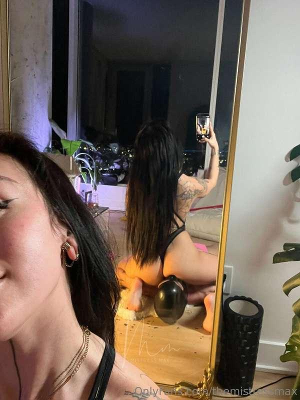 new facesitting videos coming soon 😘