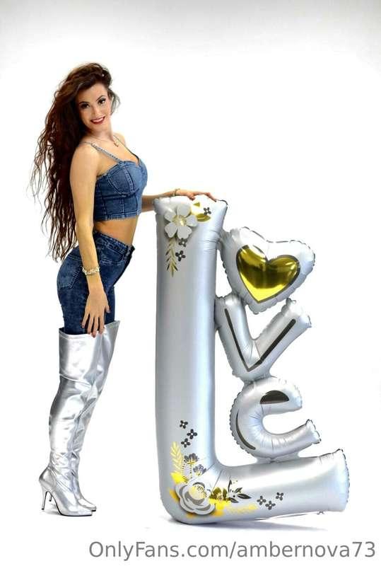 ambernova73 image #0