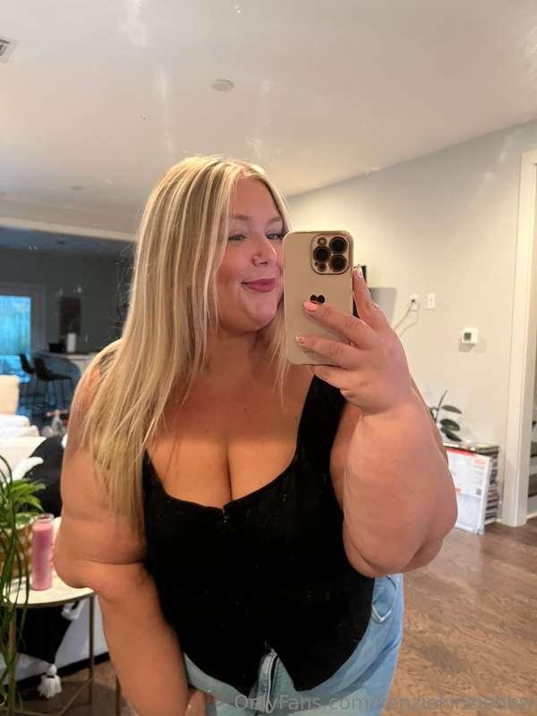 kenziekinziebbw image #0