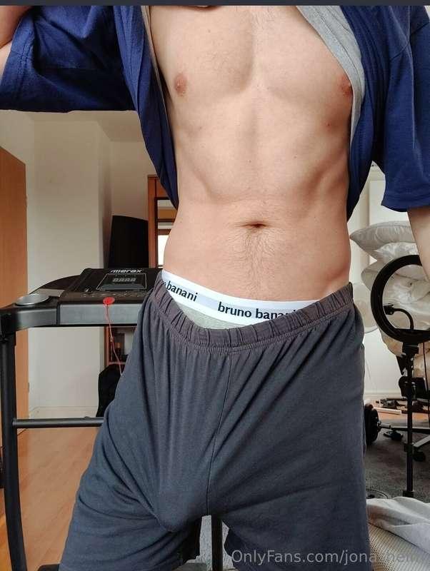 shirt said ‘lift me up’... so I listened 😏 do you like what'..