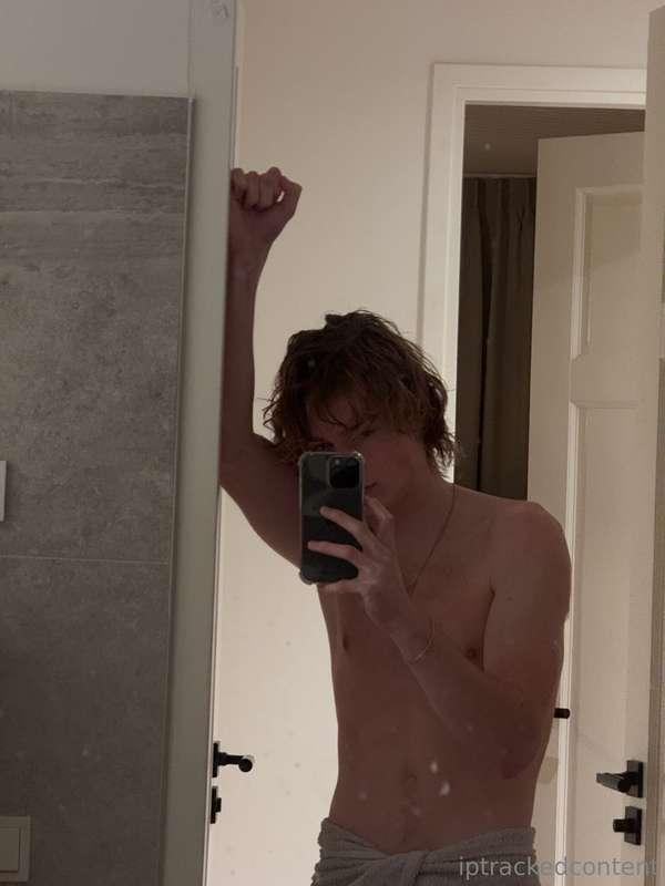 less blurry this time 😋