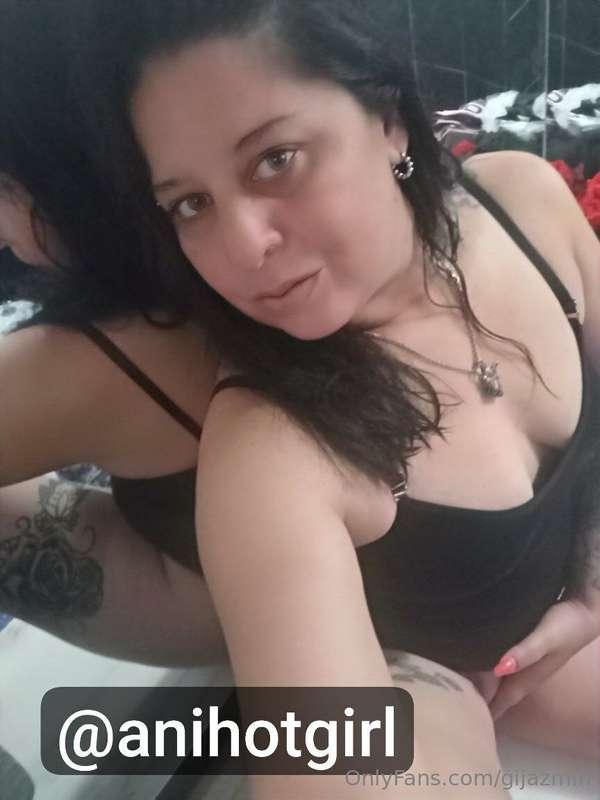 # 🌺@anihotgirl🌺
# Free subscription💕
# milf Hot Latina 🔥
# C..