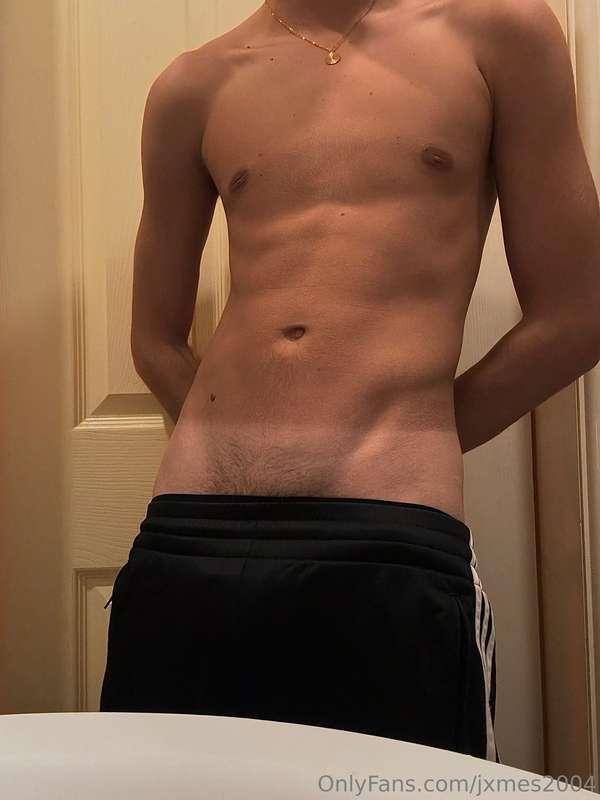 Waiting for you to get to work and run your tongue all over ..