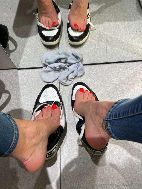 My feet are very tired…. Would massage my feet in a changing..