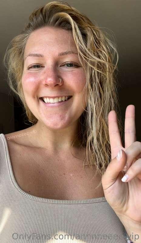 Good morning 🤩💖✨ 5 days until my birthday on July 7th Woop W..