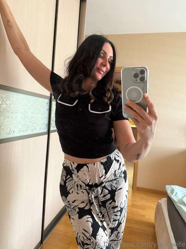 Sometimes the day doesn't start with coffee, but with a smil..