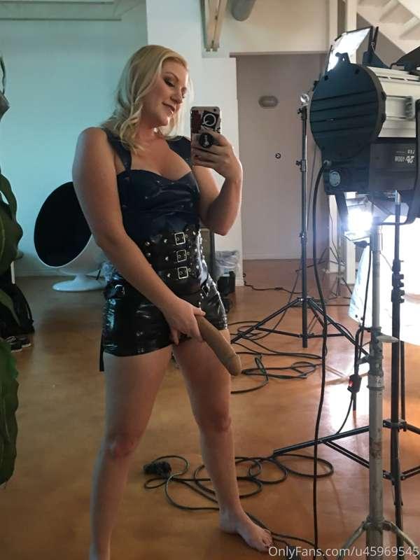 This dicks for you, Come and get it!