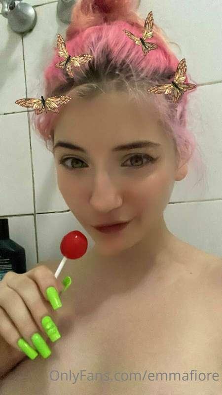 😎