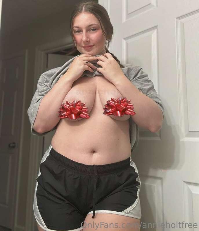 unwrap this present🎁