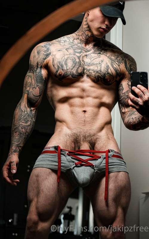 Now cum & show daddy some love over on my VIP page 😈... @Jak..