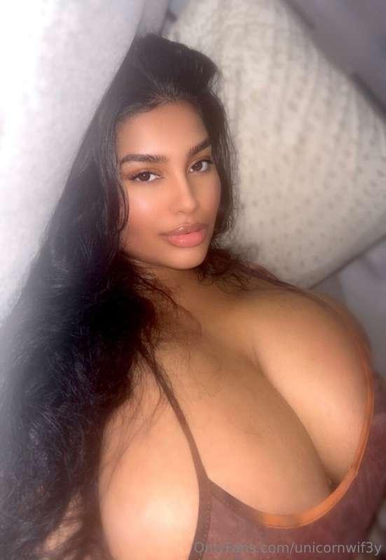 No make up still fine afff😝😝 if u love me tip me for just si..