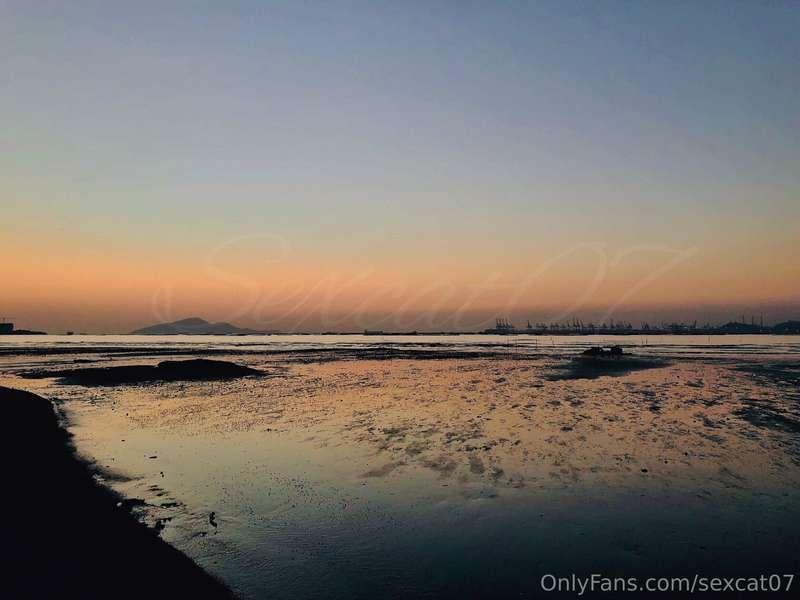 💗💗💗  貓仔成長之旅：🗣激嬲貓公系列(3) (3pics) 激戰目的地：沙灘 (相裡面嘅衫就係貓仔過次激戰嘅裝扮）  ..