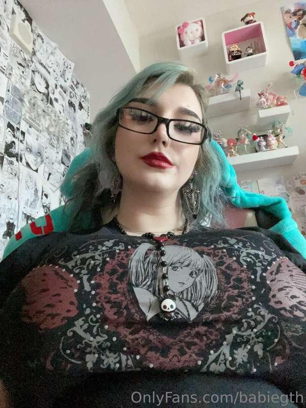 The view when you're supporting goddess under the desk while..