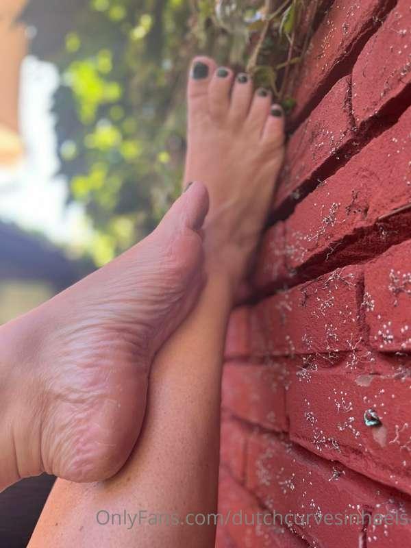 My hunny bunny feetlovers be like …🤤🤤🍆