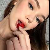 alina_cherry1
