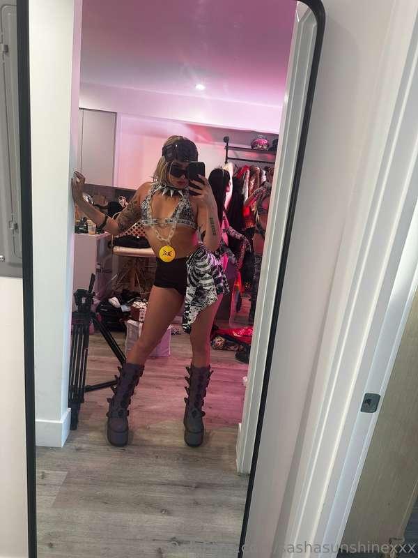 should i make another g/g/g collab?😋