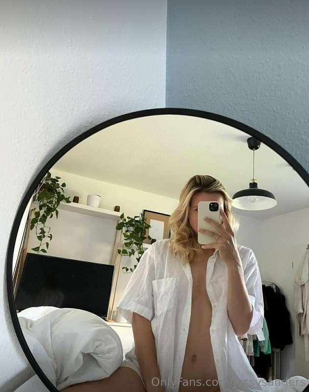 Youre gonna regret not texting me back when i drop this self..