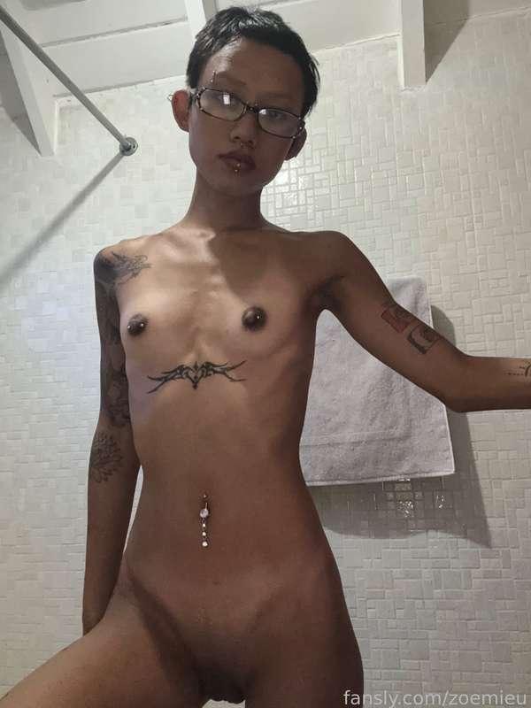 zoemieu image #3