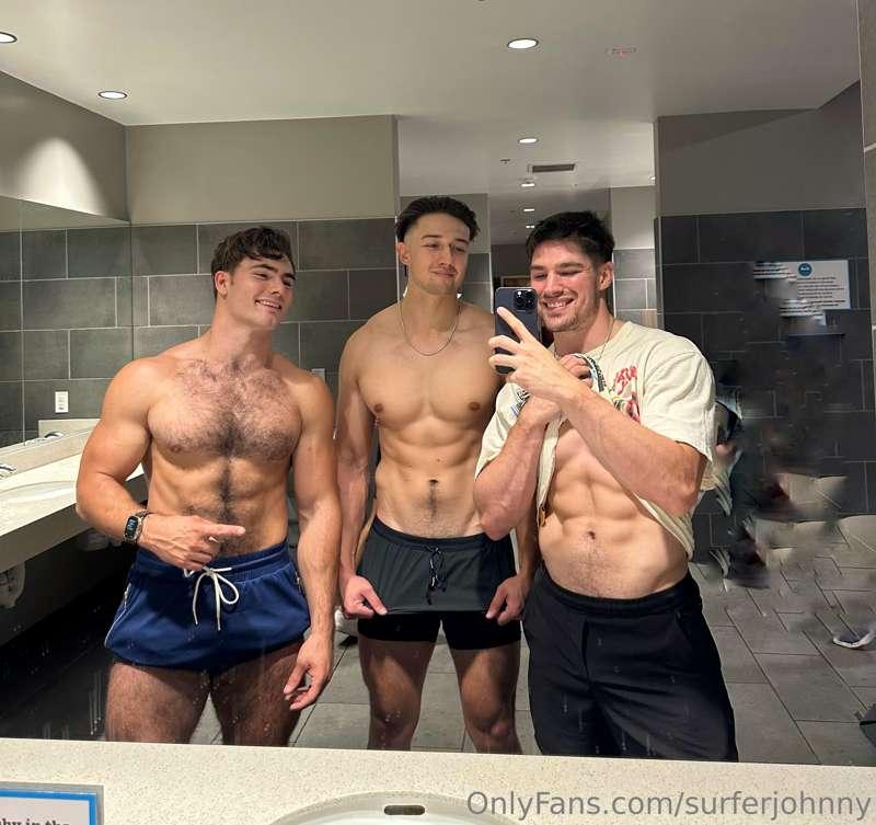 Gym sesh with THE BOYS💪