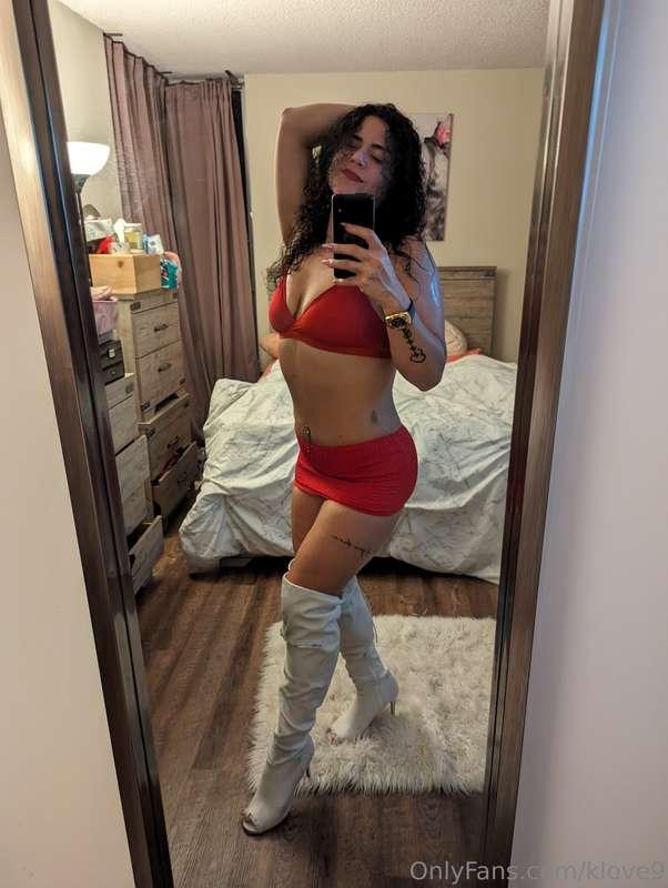 Full video stripping full nude available DM me .....
