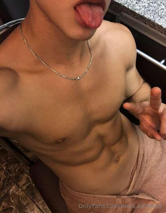 Caught you staring… don’t stop. 😈