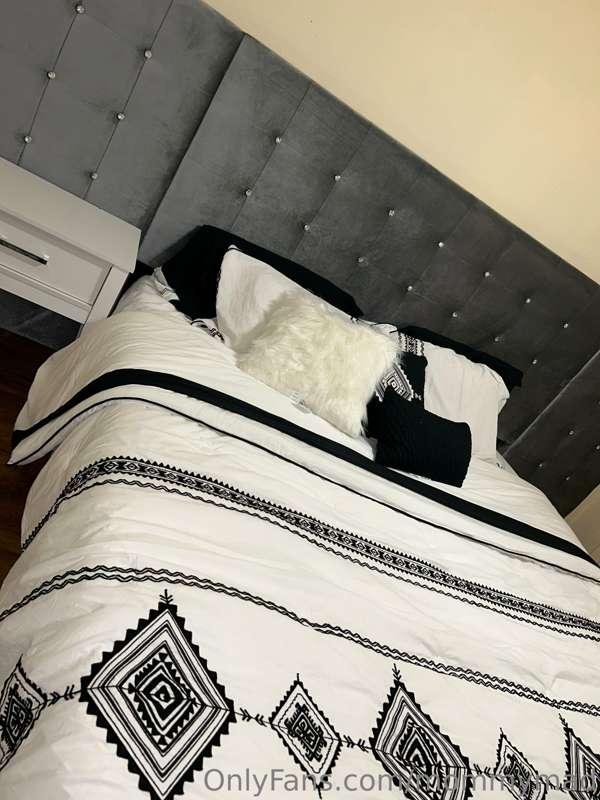 New bed what should I do on it 😈