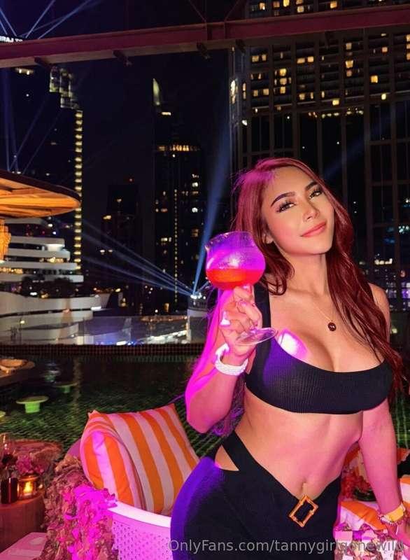 sending love 😽 and boobs 😀