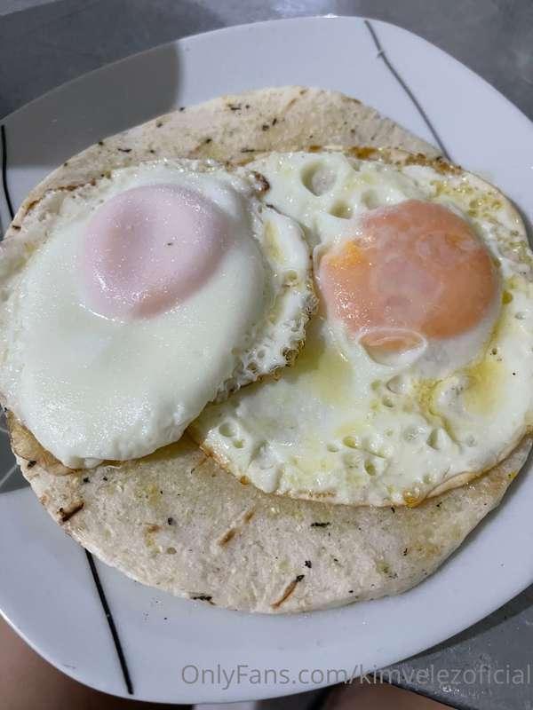 My dinner, those who know me know that I love eggs. jajaj