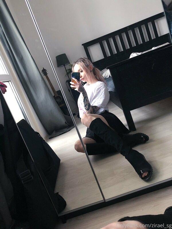 Good news? I already got Sakura’s boots, so I’m waiting for ..