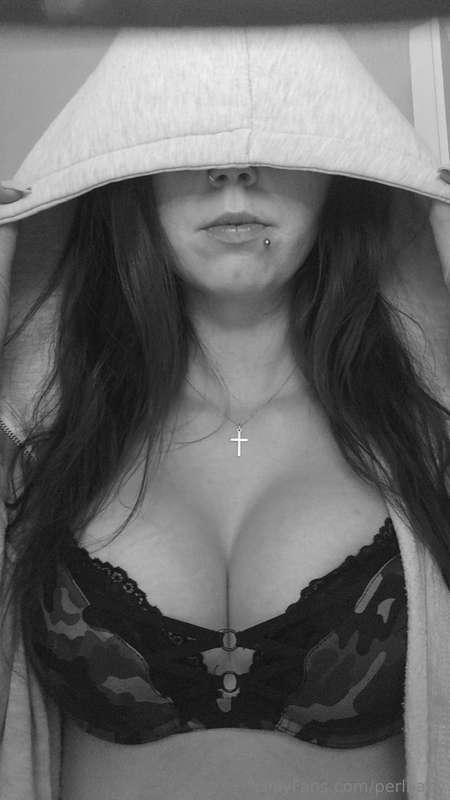 Godmorgon hoppas alla får en bra dag och skriv om ni har någ..