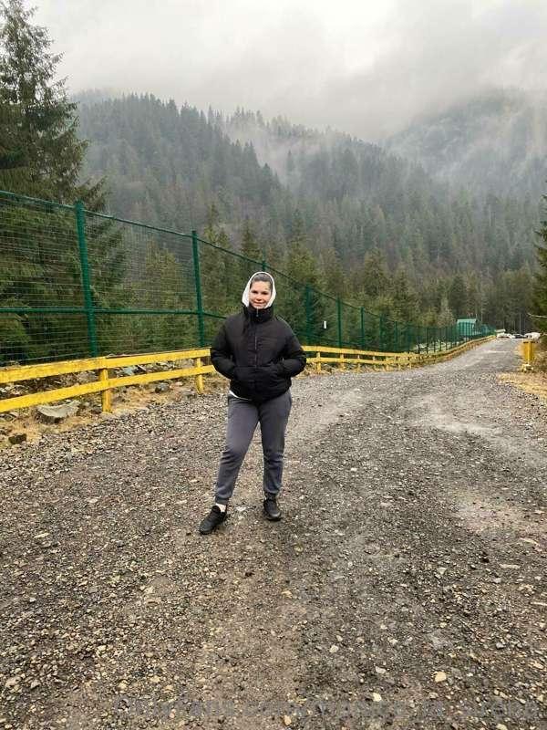 By the way baby, how about a vacation in the mountains? 🌲 🌳 ..