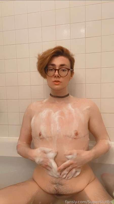 superslutboi image #4