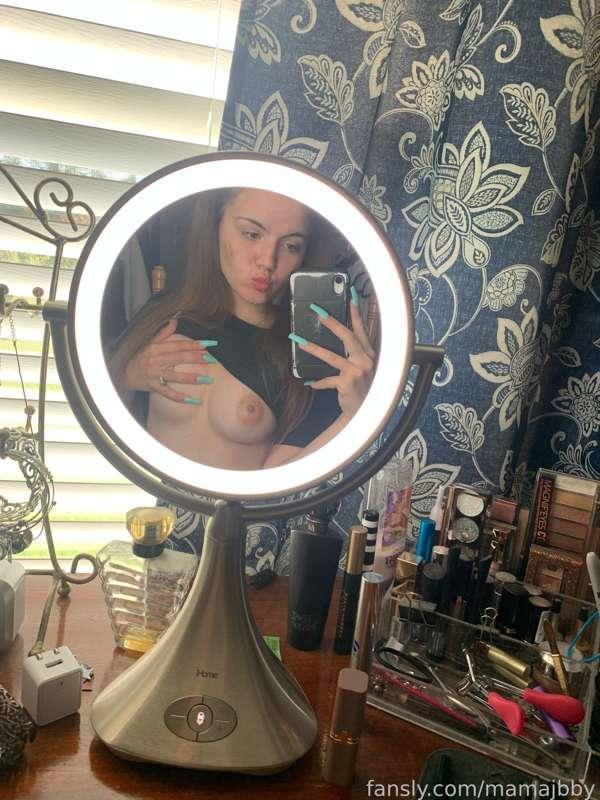 ryliefoxx image #0