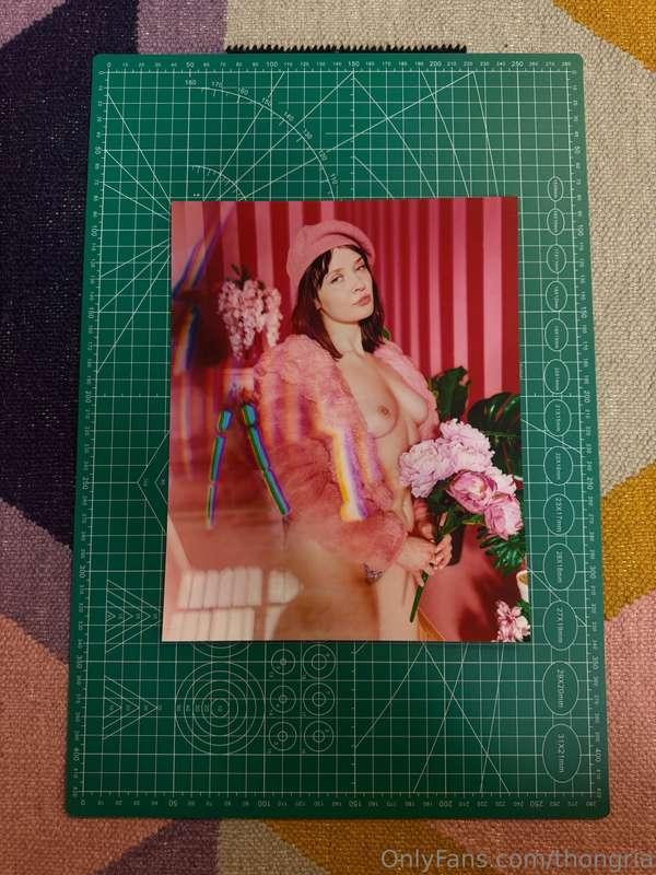 I have six 9x11 prints that can be yours, and signed if you ..
