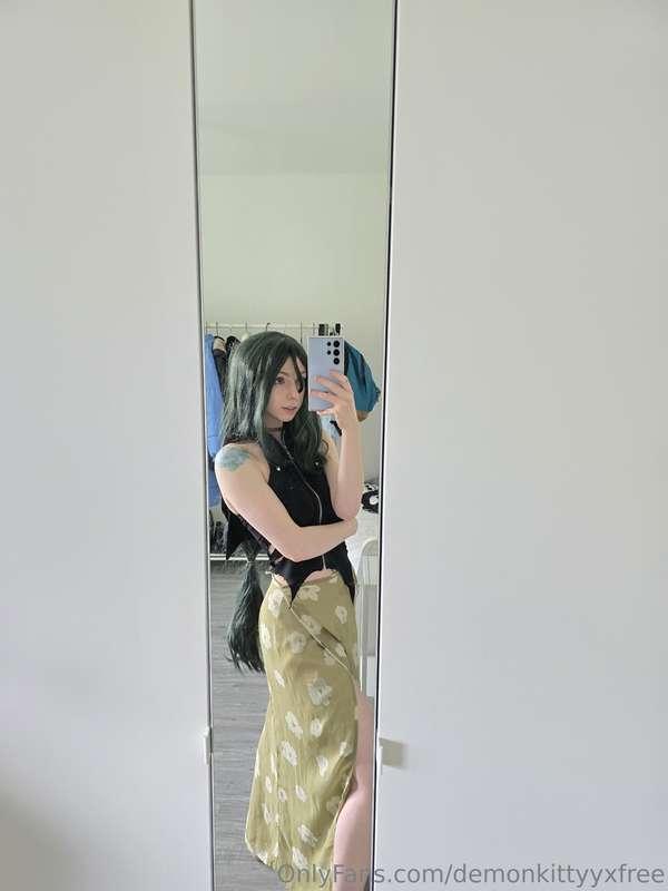 Green Skirt Set ;PLewd, risky clothes, casual vibe