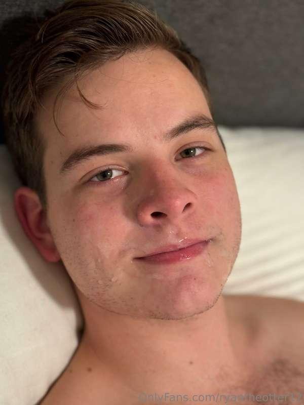 Ended my Florida trip with a facial from the very sexy @maxr..