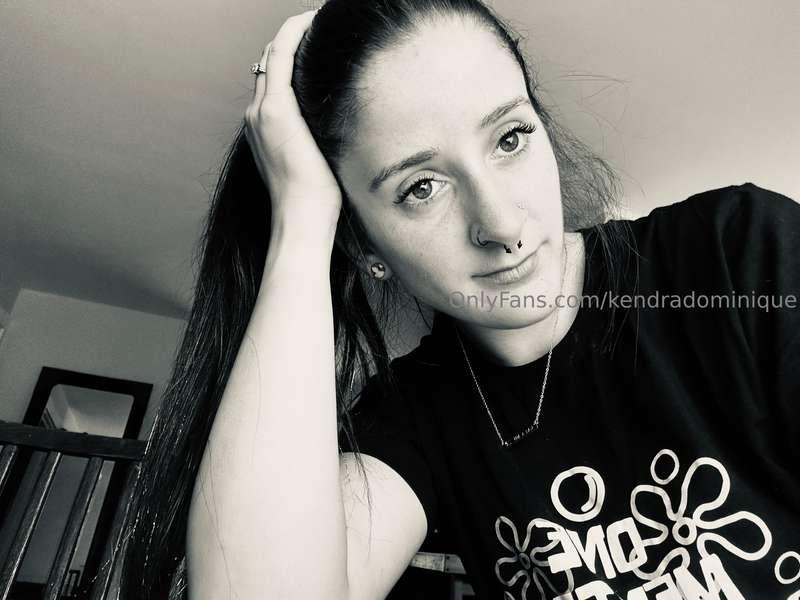 I’m ready to be pleased by you babes 😘😘😘