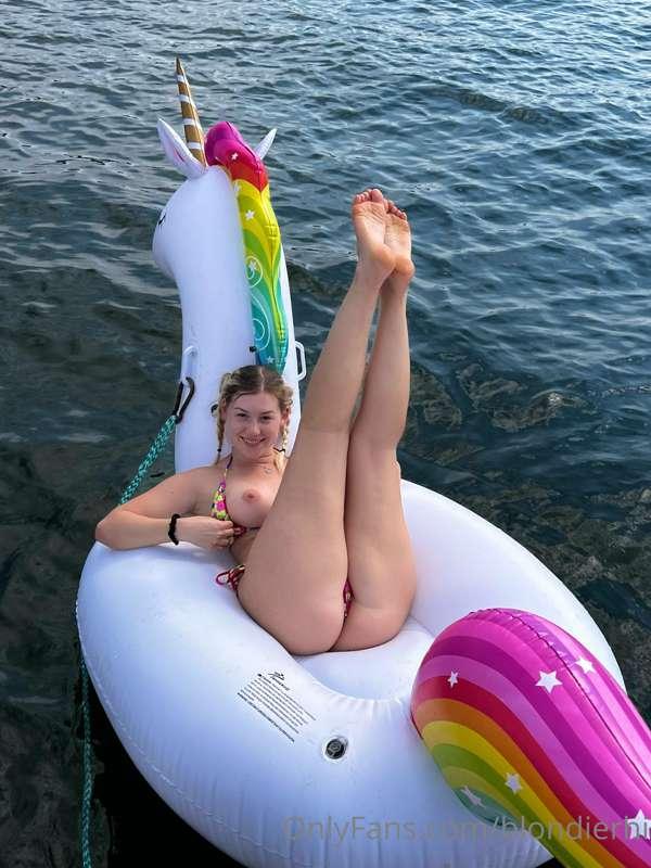 Sunday funday 😈🦄