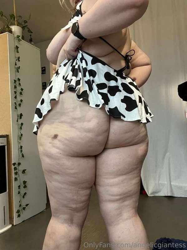 Hey sexy 😛💋 you only have one of three choices; would you ju..