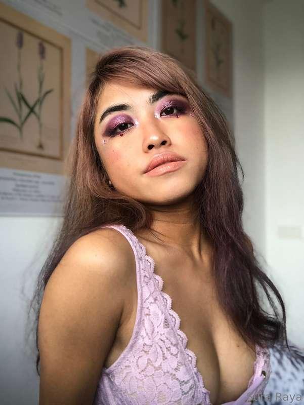 Wanna ruin my makeup? 😁