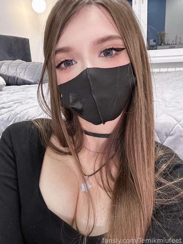 temikmiufeet image #4