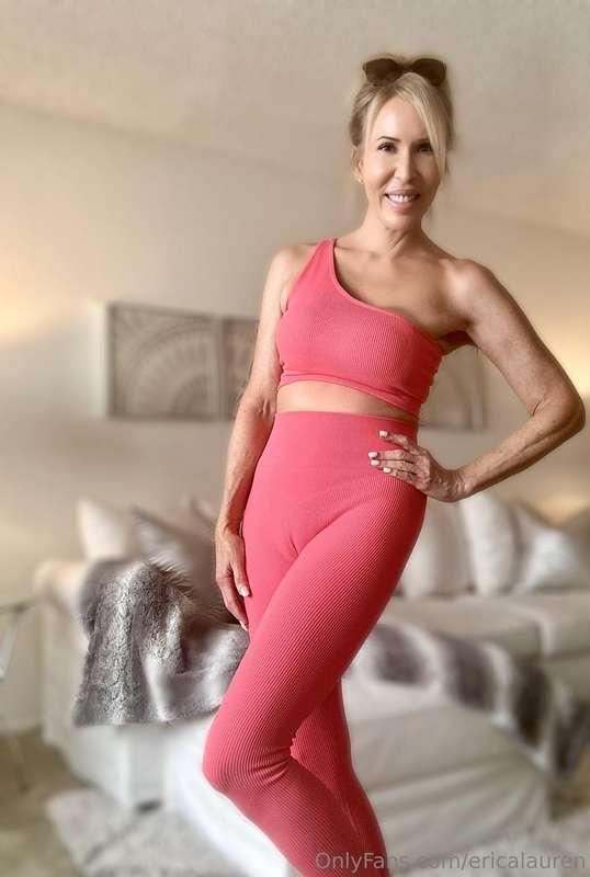 Who’s up for some fun? I’m feeling extra playful today. 😉