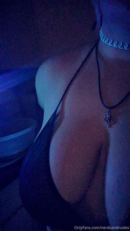 Mood lights and weed are my whole vibe. 🔥💨