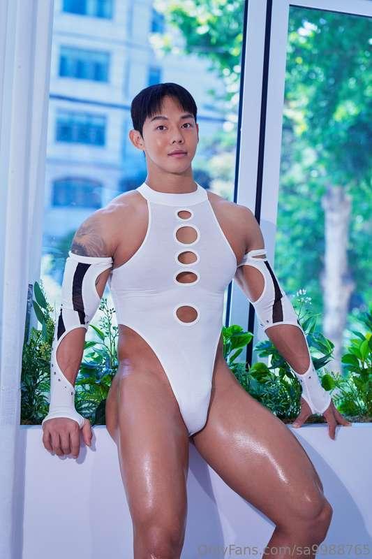 게이 란제리 협찬샷!