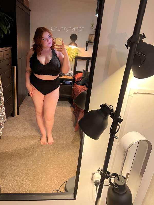 So I know I post a lot of lingerie pics but I thought meh, I..
