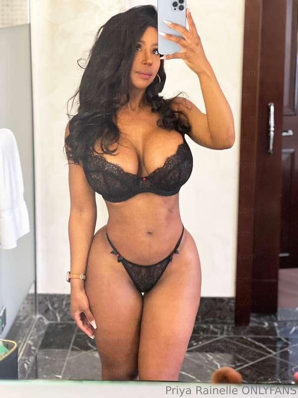 playing dress up for you 🥰🥰