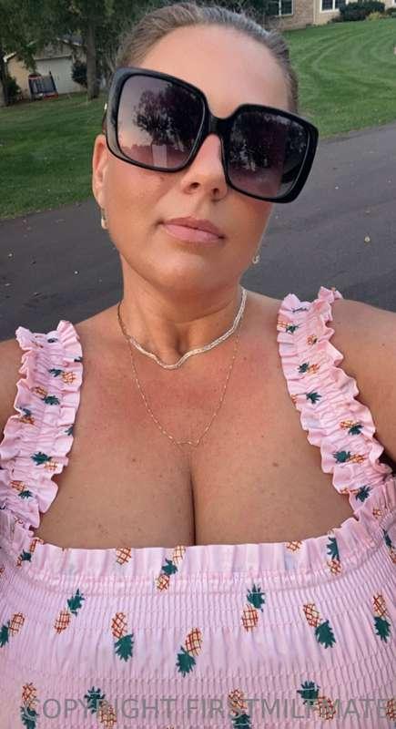 Busty Birthday Milfy.✨
xoxo💖💖