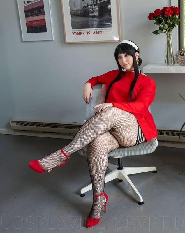 cosplayingcryptid image #0