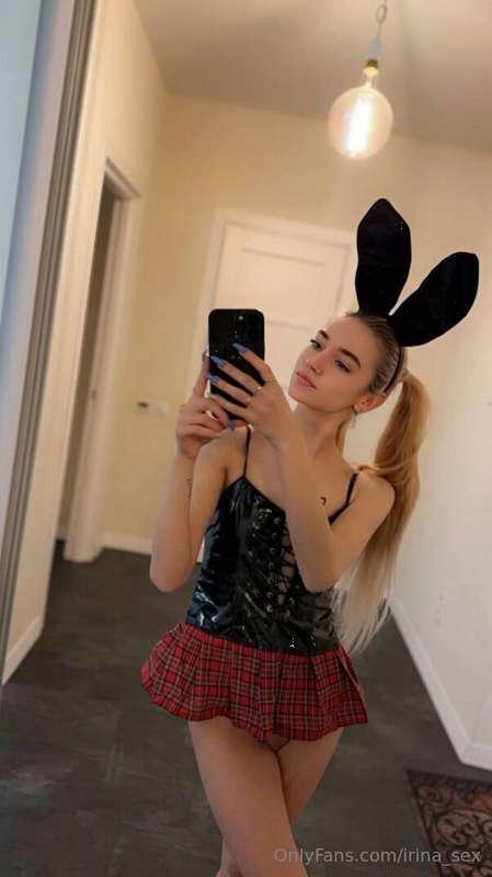 *FREE* 🤪💦🔥 You want to see her @marybrown01 pussy with finge..